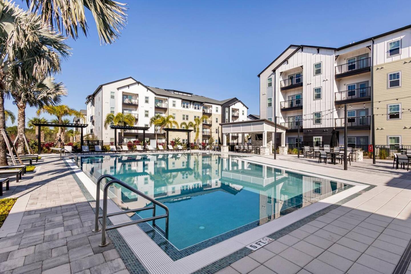 Complete Lush Green Apartment 10 Min To Parks Pets Allowed, Resort-Style Amenities Orlando Kültér fotó